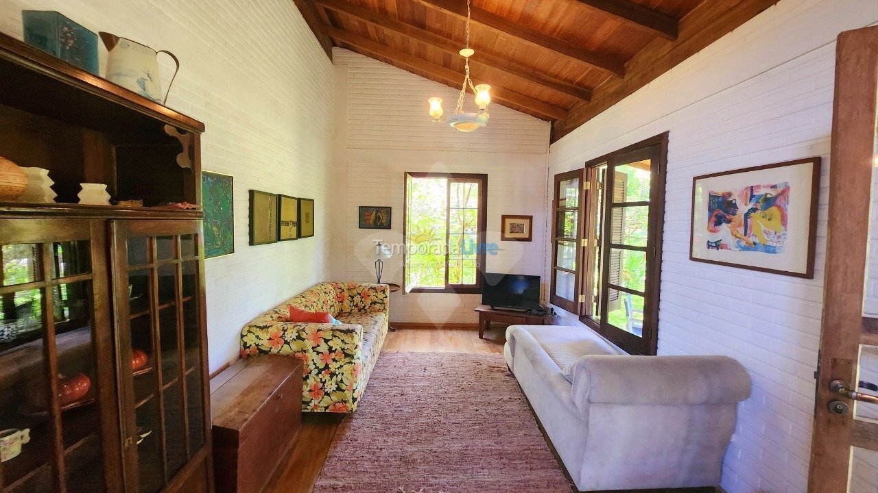 House for vacation rental in Garopaba (Praia da Ferrugem)