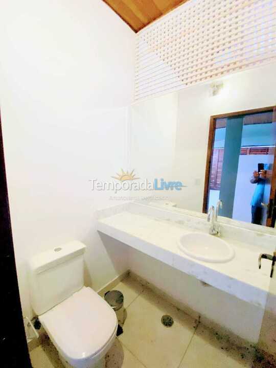 Casa para aluguel de temporada em Ubatuba (Praia do Lázaro)