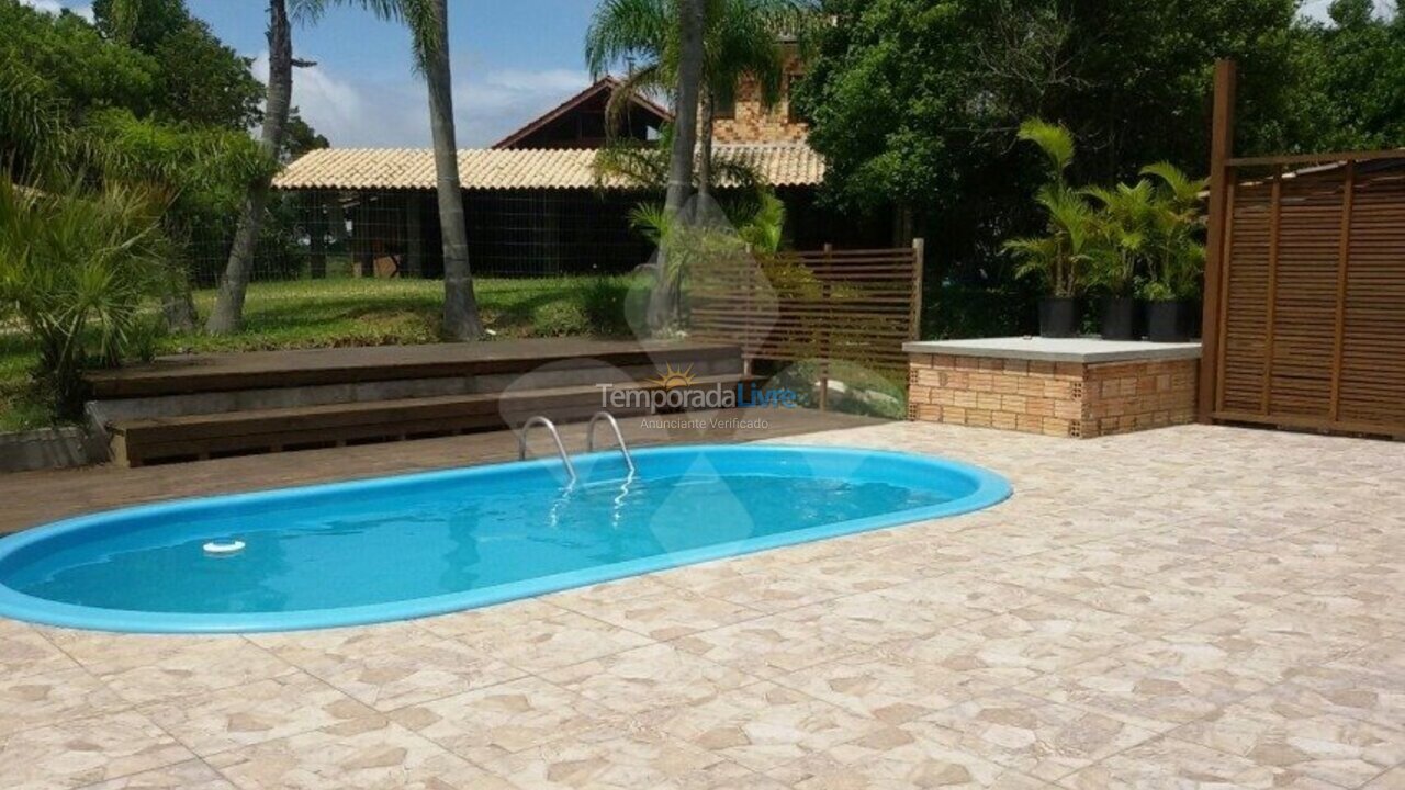 House for vacation rental in Imbituba (Praia do Rosa)