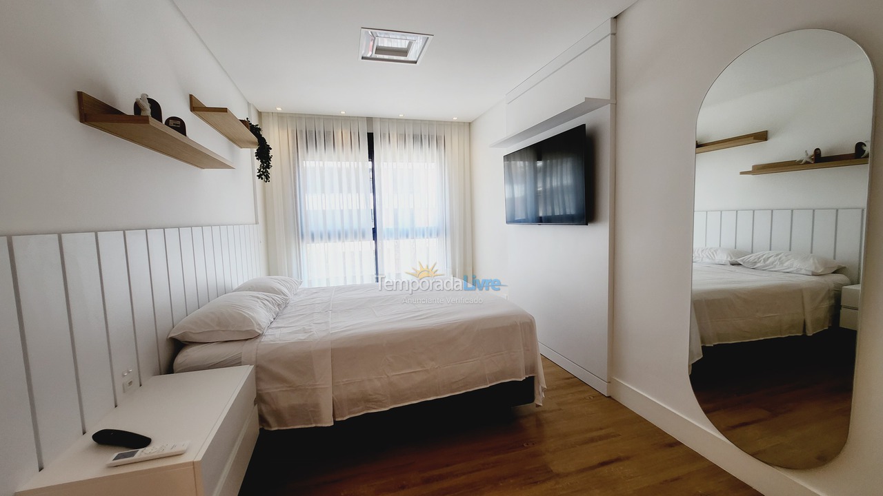 Apartamento para aluguel de temporada em Florianópolis (Jurere Tradicional)