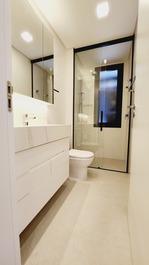 Vista Mar - Maravilhoso Apartamento Novo em Jurere