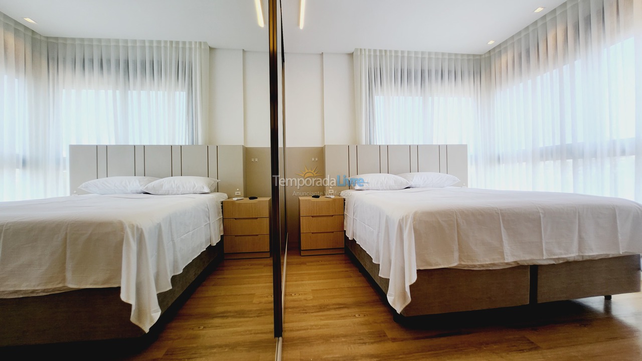 Apartamento para aluguel de temporada em Florianópolis (Jurere Tradicional)