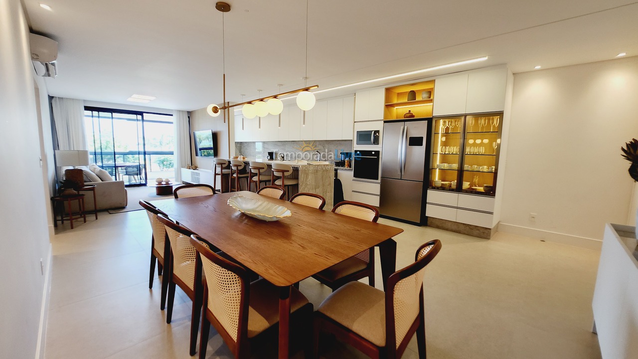 Apartamento para aluguel de temporada em Florianópolis (Jurere Tradicional)