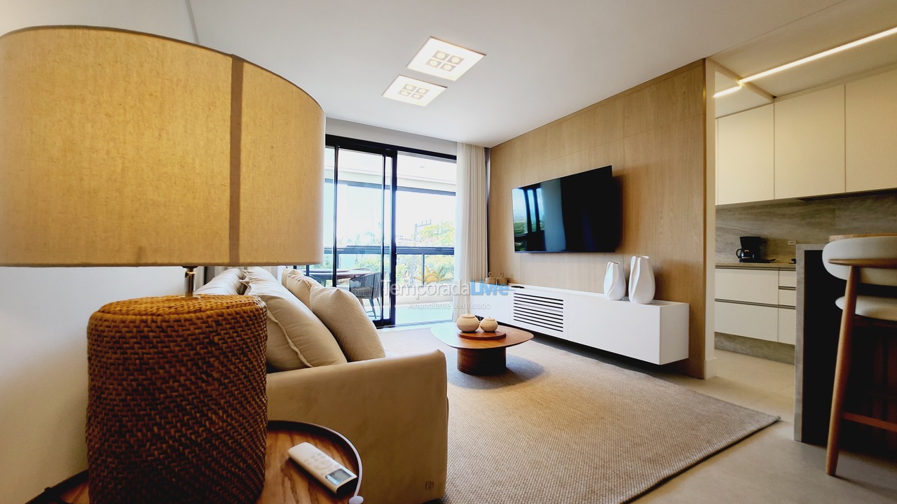 Apartamento para aluguel de temporada em Florianópolis (Jurere Tradicional)