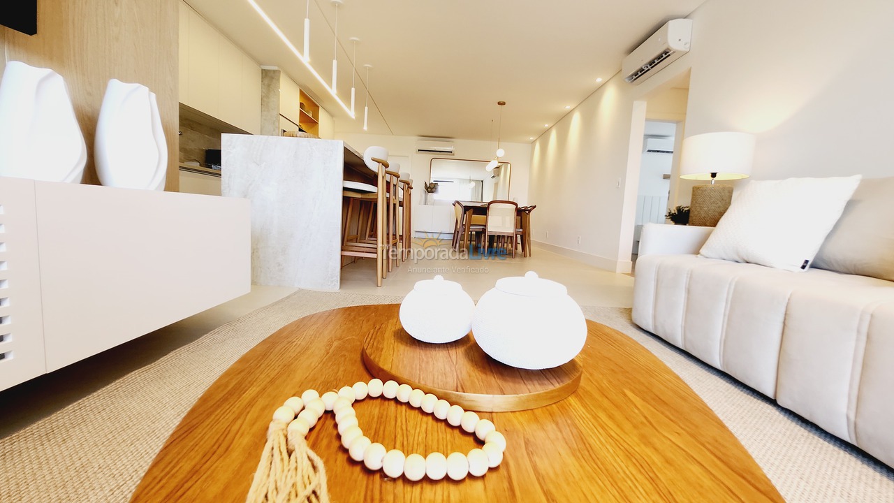 Apartamento para aluguel de temporada em Florianópolis (Jurere Tradicional)