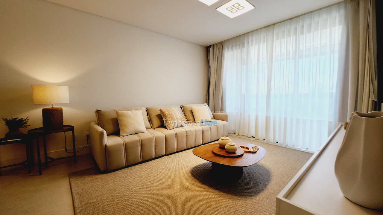 Apartamento para aluguel de temporada em Florianópolis (Jurere Tradicional)