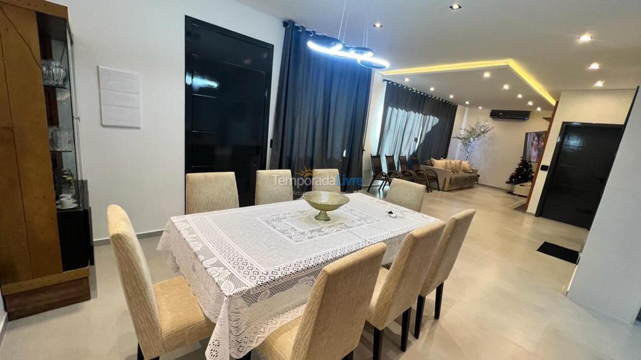 House for vacation rental in Guarujá (Enseada)