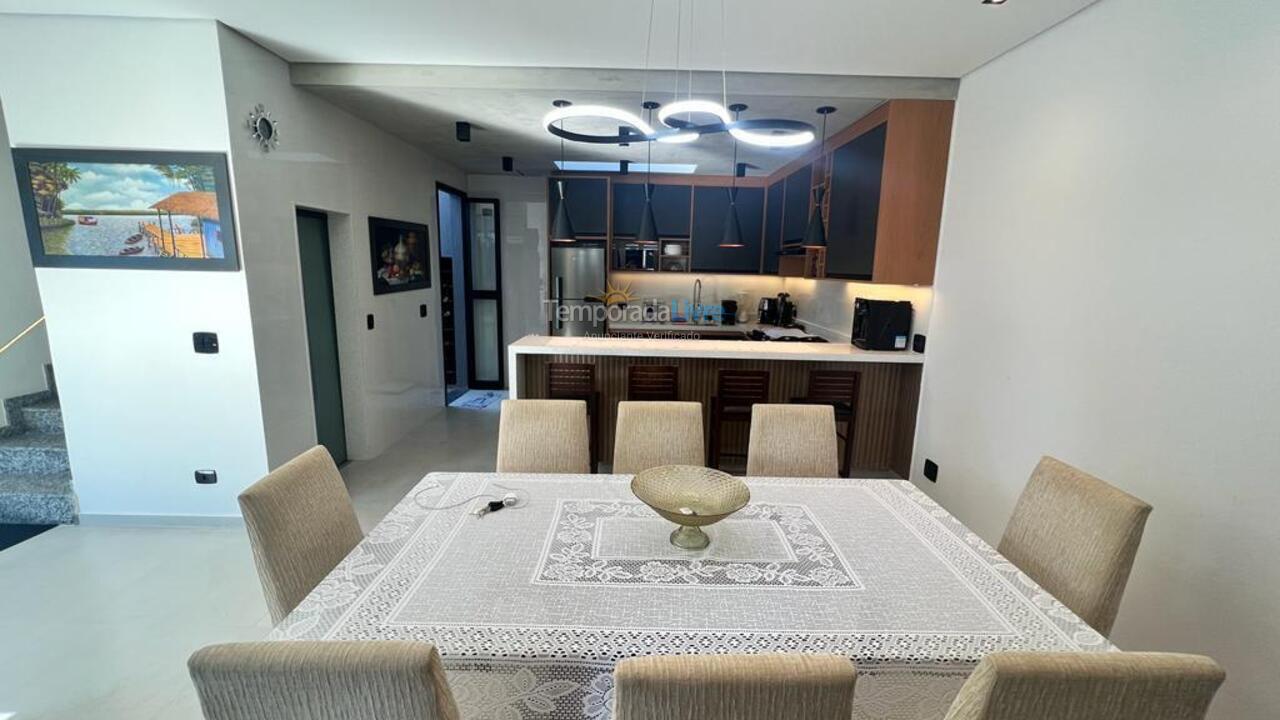 House for vacation rental in Guarujá (Enseada)