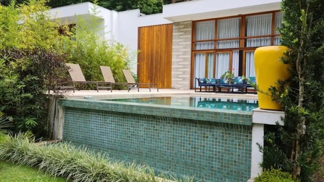 CASA PARAIZO EM MEIO A NATUREZA