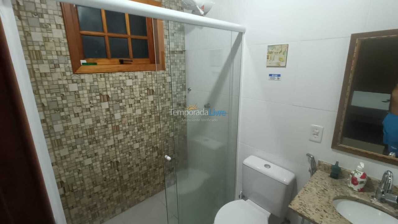 Chácara / sítio para aluguel de temporada em Macaé (Serra da Cruz)