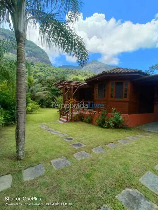 Chácara / sítio para aluguel de temporada em Macaé (Serra da Cruz)