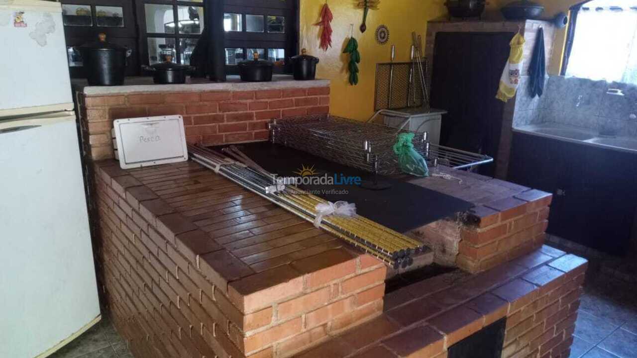 Chácara / sítio para aluguel de temporada em Mendes (5 Lagos)