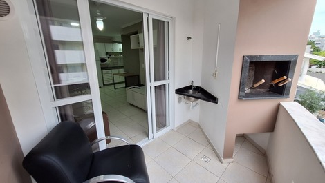 APARTAMENTO 2 QUARTOS NA PRAIA