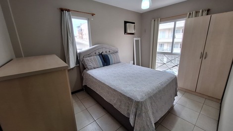 APARTAMENTO 2 QUARTOS NA PRAIA
