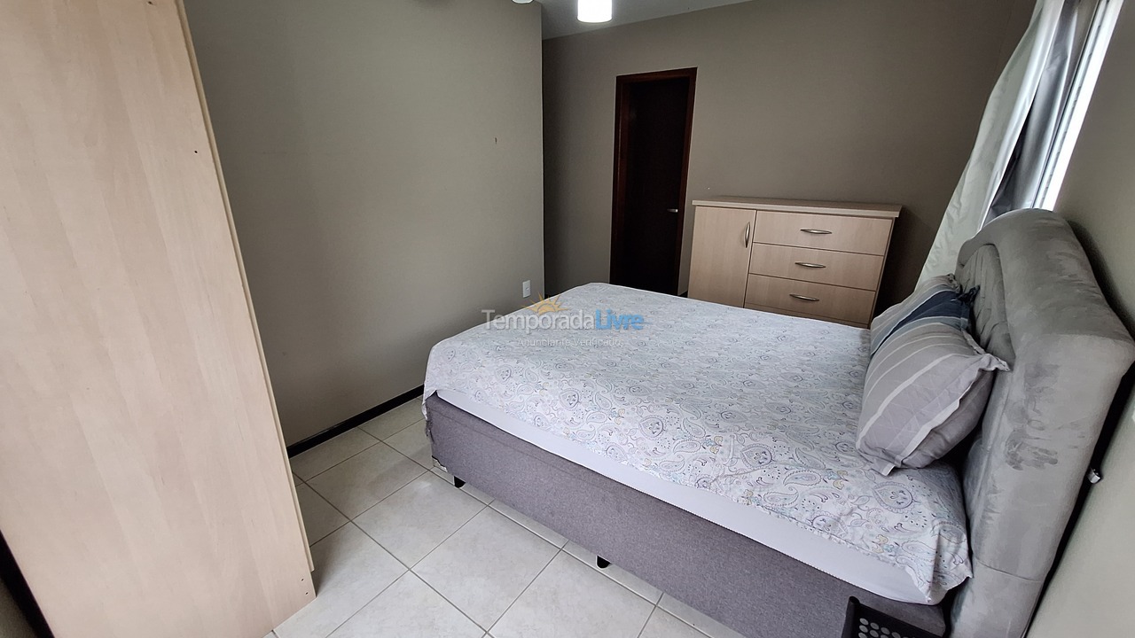 Apartamento para aluguel de temporada em Bombinhas (Praia de Bombas)