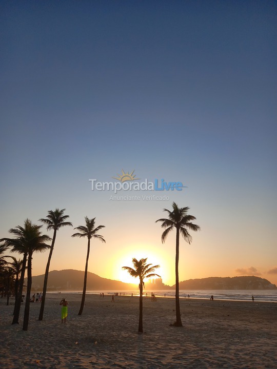 Apartment for vacation rental in Guarujá (Enseada)