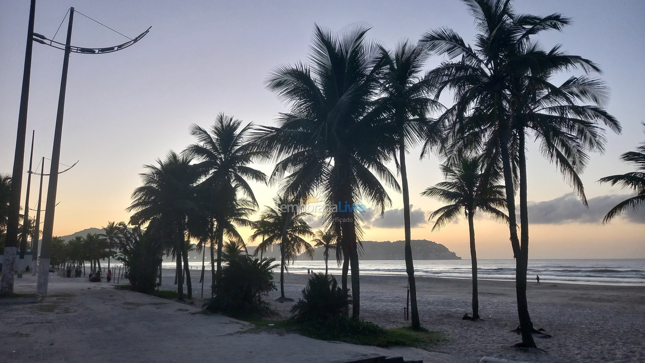 Apartment for vacation rental in Guarujá (Enseada)