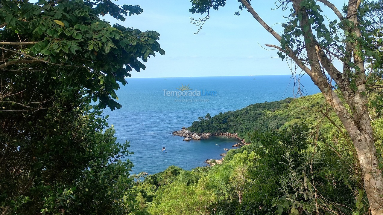 House for vacation rental in Balneário Camboriú (Praia do Estaleirinho)