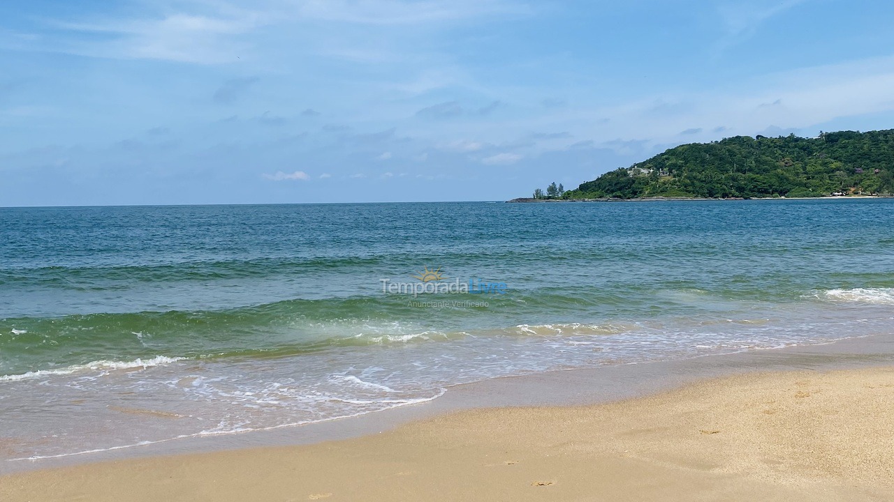 Casa para aluguel de temporada em Penha (Praia Grande)