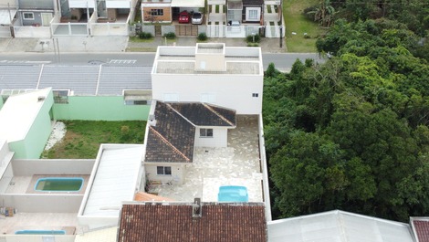 Casa con piscina, en alquiler vacacional para 14 personas