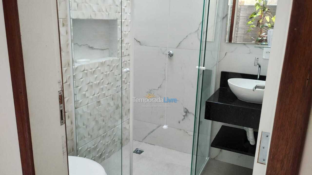 Casa para aluguel de temporada em Itapoá (Barra do Saí)