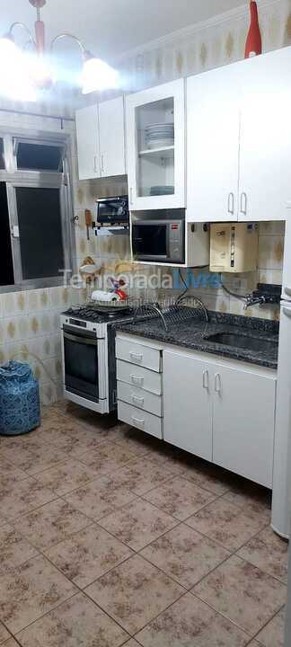Apartamento para aluguel de temporada em Guarujá (Enseada)