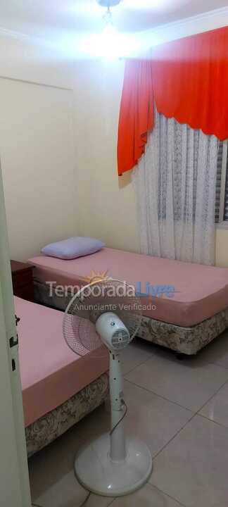 Apartamento para aluguel de temporada em Guarujá (Enseada)