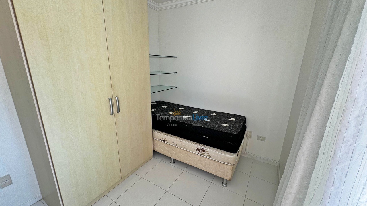 Apartamento para alquiler de vacaciones em Balneário Camboriú (Praia Central)