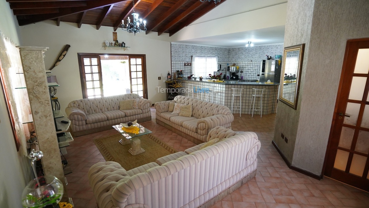 Chácara / sítio para aluguel de temporada em São Roque (Sorocamirim)