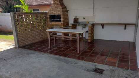 Confortável casa 5 dorm cond Fechado Pe na areia Ubatuba