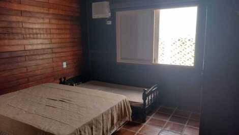 Confortável casa 5 dorm cond Fechado Pe na areia Ubatuba