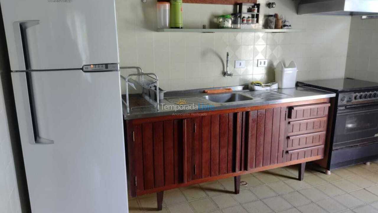 Casa para aluguel de temporada em Ubatuba (Lagoinha)