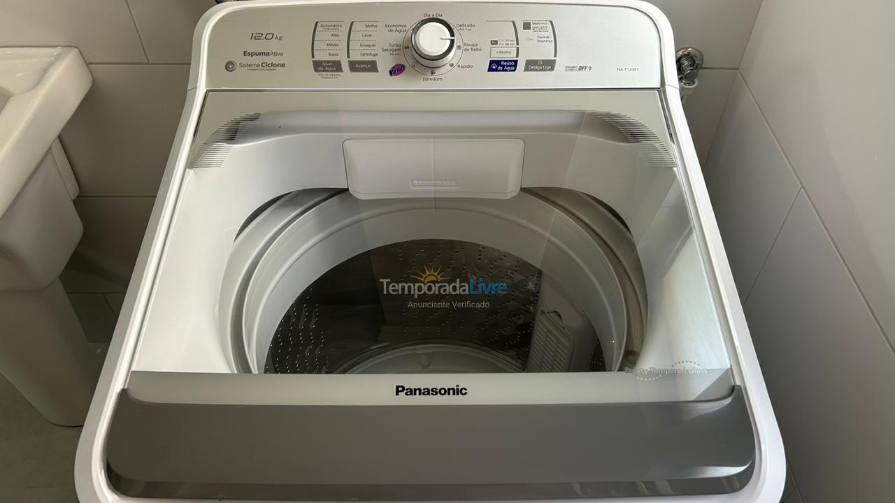 Apartamento para aluguel de temporada em Itapema (Meia Praia)