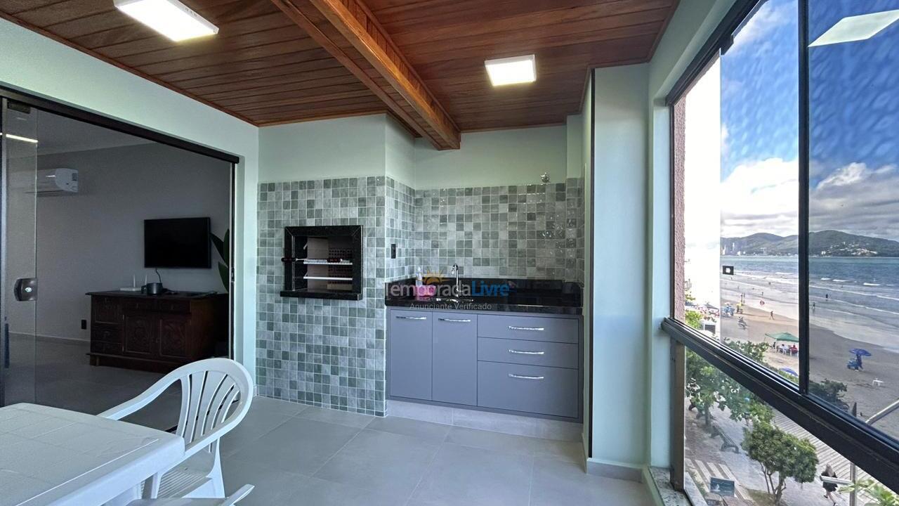 Apartamento para aluguel de temporada em Itapema (Meia Praia)