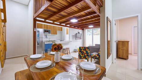 Acogedor moderno con piscina