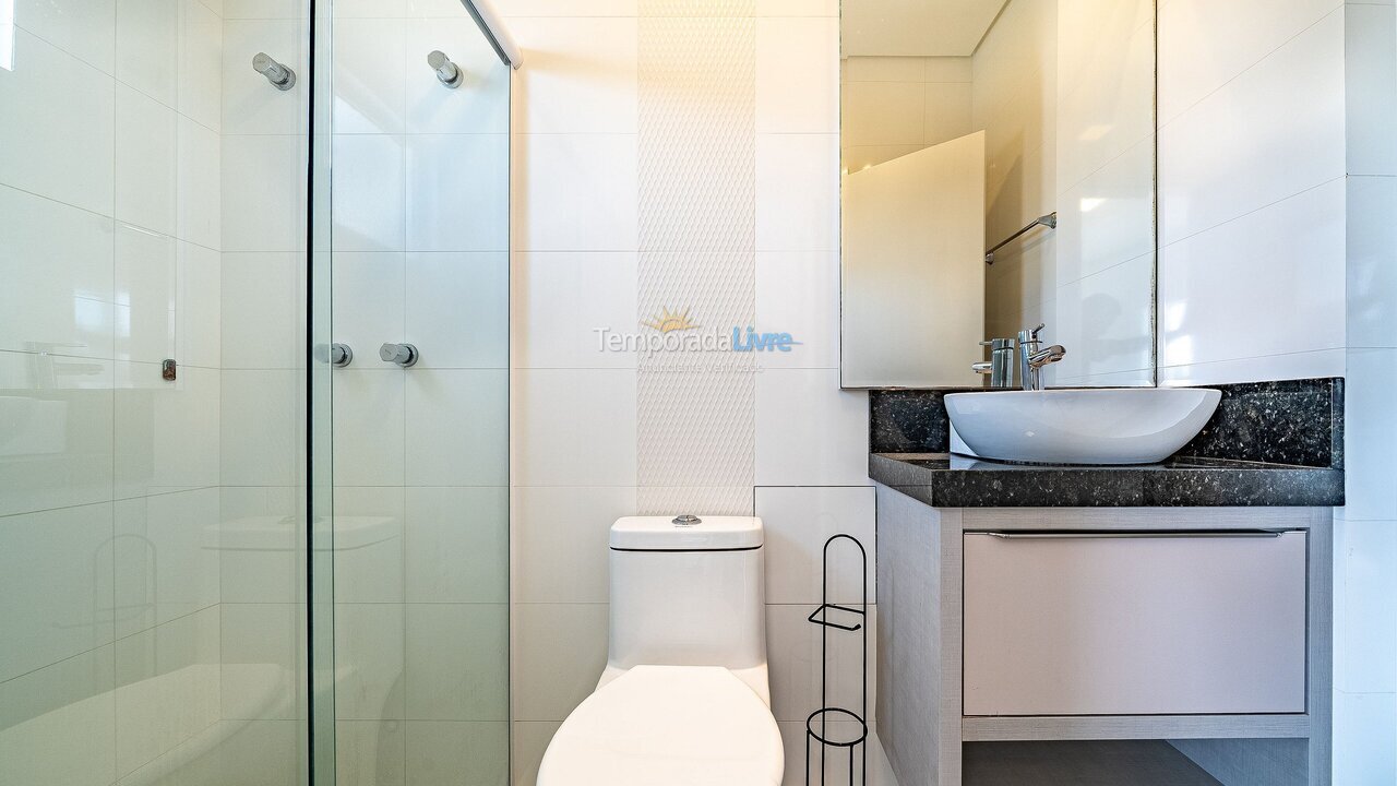 Apartamento para aluguel de temporada em Bombinhas (Canto Grande)