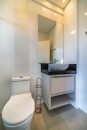 166 - Lindo apartamento na praia de Canto Grande