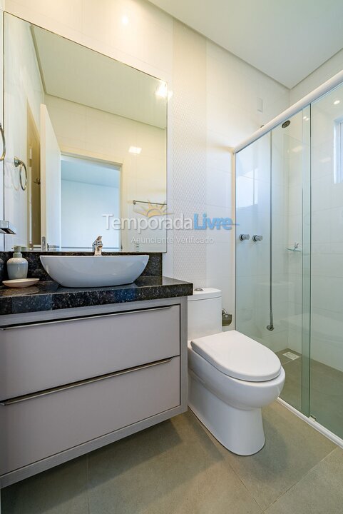 Apartamento para aluguel de temporada em Bombinhas (Canto Grande)