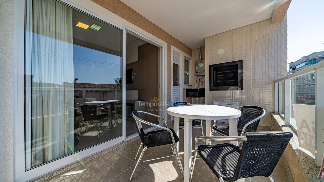 Apartamento para aluguel de temporada em Bombinhas (Canto Grande)