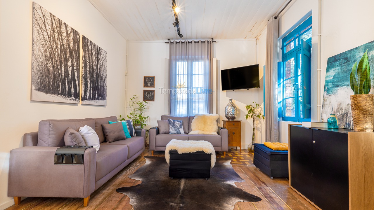 Casa para aluguel de temporada em Bento Gonçalves (Centrovale dos Vinhedos)