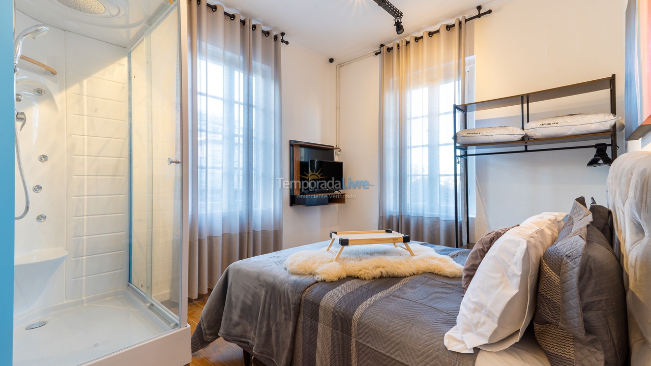 Casa para aluguel de temporada em Bento Gonçalves (Centrovale dos Vinhedos)