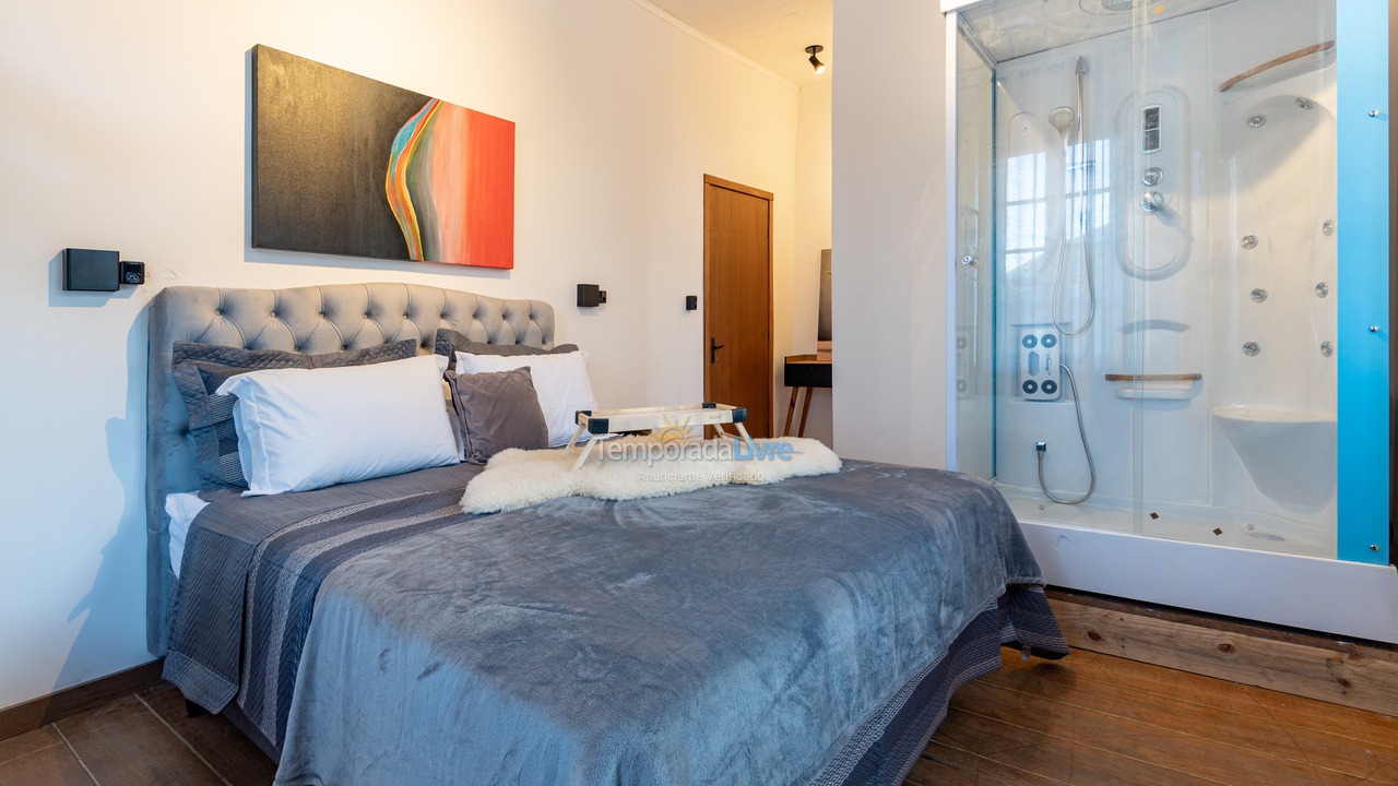 Casa para aluguel de temporada em Bento Gonçalves (Centrovale dos Vinhedos)