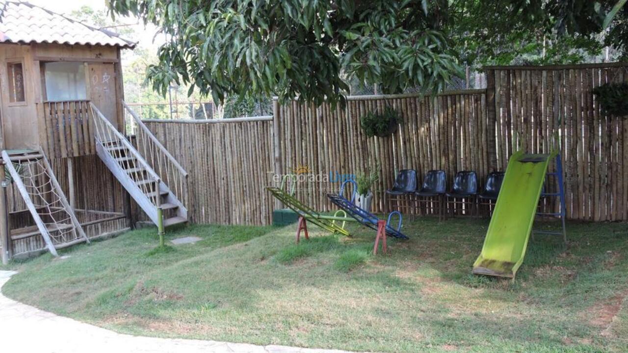 Chácara / sítio para aluguel de temporada em Esmeraldas (Floresta Encantada)