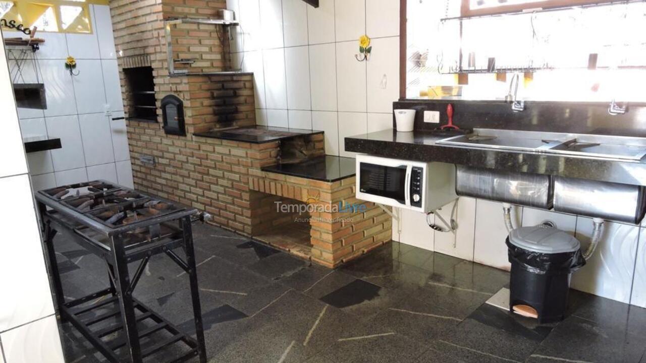 Chácara / sítio para aluguel de temporada em Esmeraldas (Floresta Encantada)