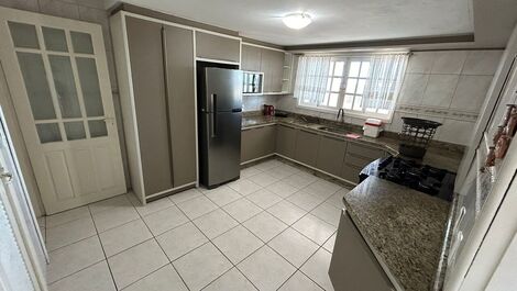 🌊 Beachfront House with Spectacular Views in Bombas Beach 🏡