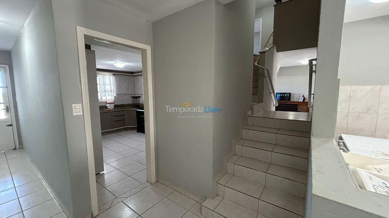 House for vacation rental in Bombinhas (Praia de Bombas)