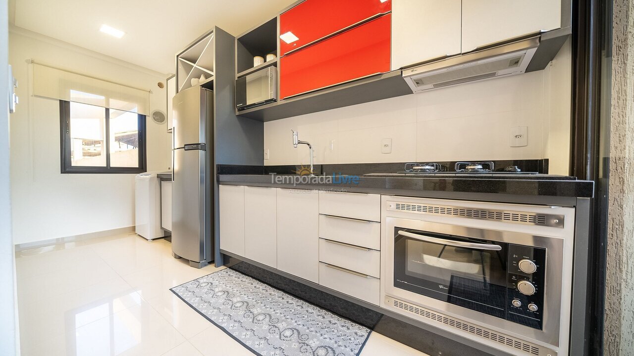 Apartamento para aluguel de temporada em Bombinhas (Canto Grande)