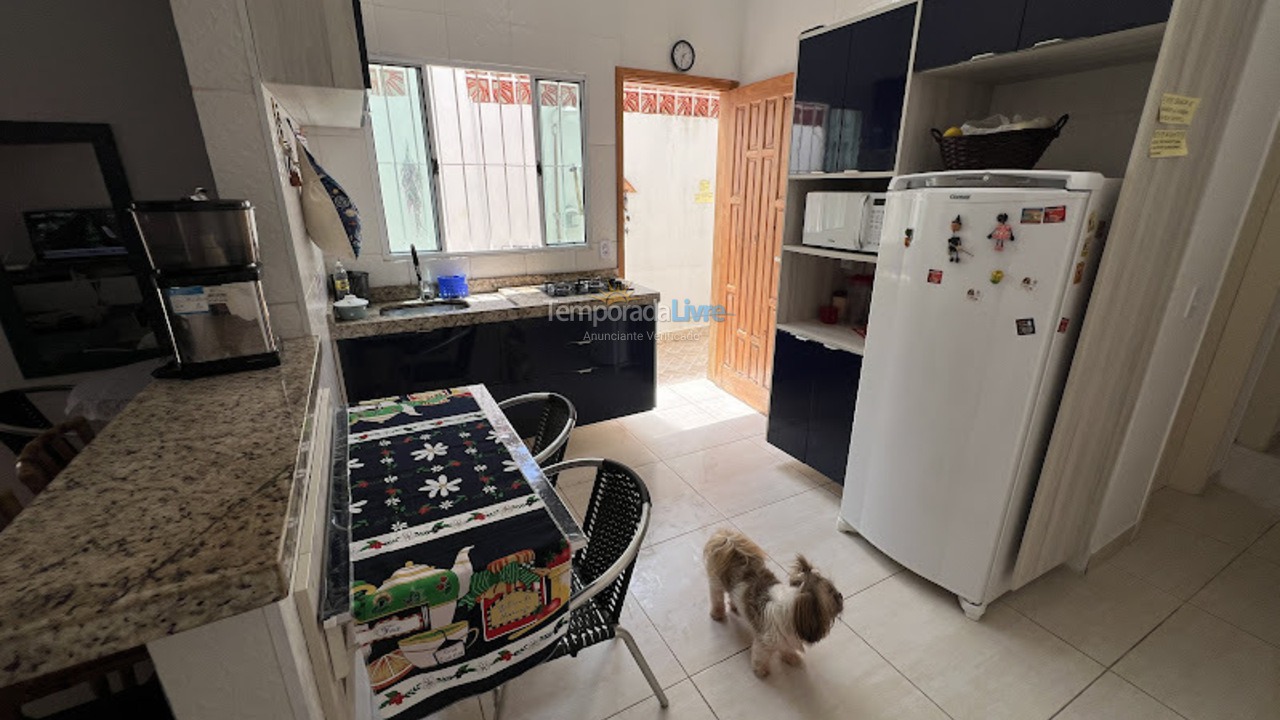 Casa para aluguel de temporada em Praia Grande (Jd Real)