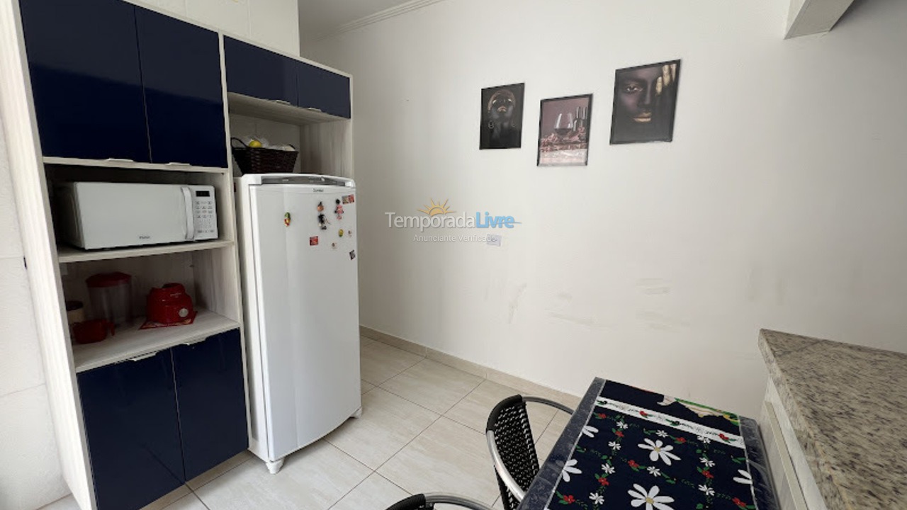 Casa para aluguel de temporada em Praia Grande (Jd Real)