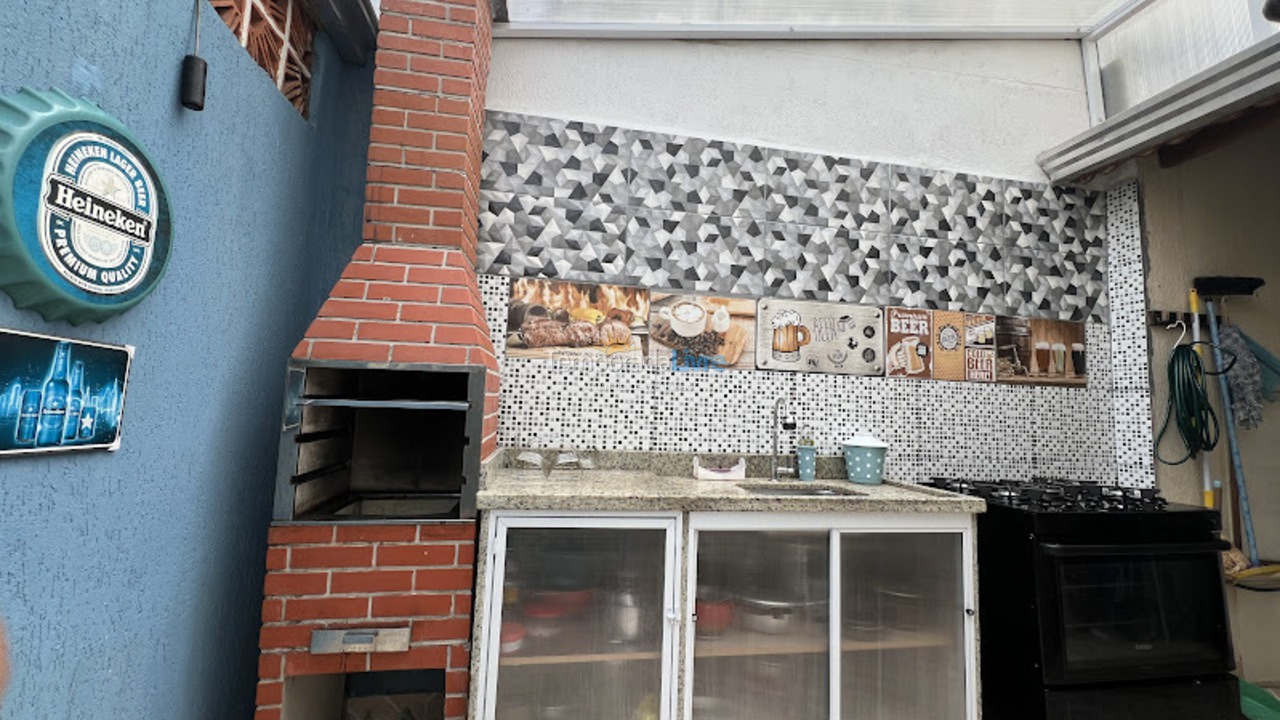 Casa para aluguel de temporada em Praia Grande (Jd Real)